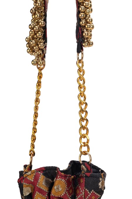 Buy_5elements_Black Beads, Tassels Avika Embroidered Potli 