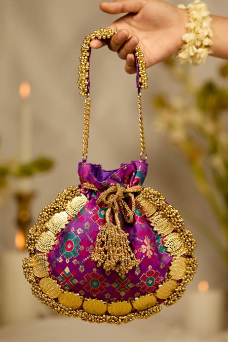 5elements Avika Embroidered Potli 