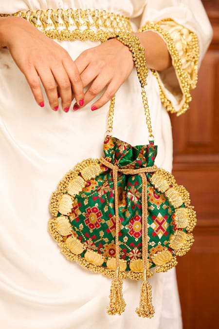 5elements Avika Embroidered Potli 