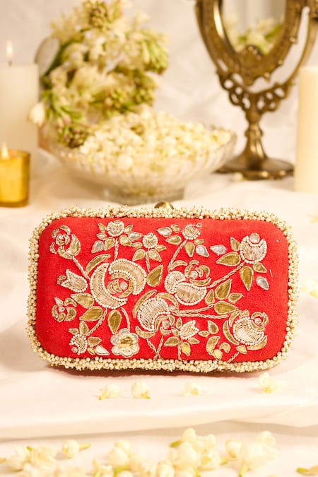 5elements Tavishi Embroidered Clutch 