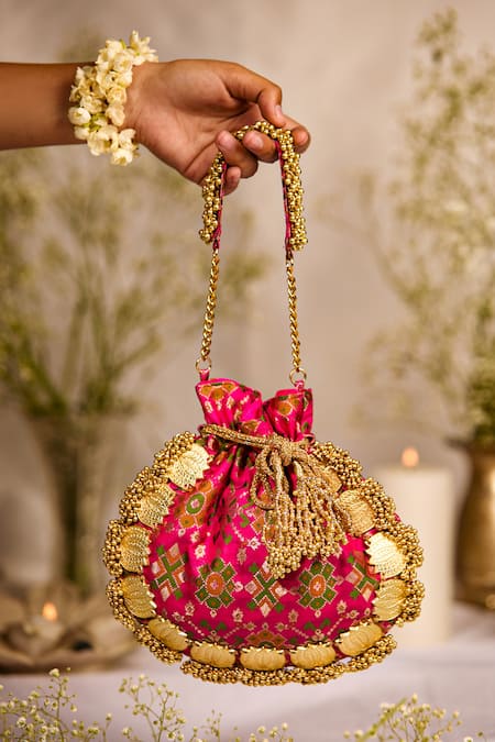 5elements Avika Embroidered Potli 