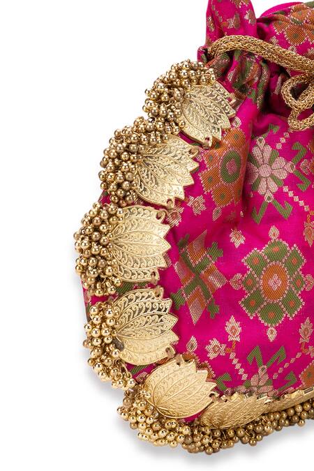Buy_5elements_Pink Zari, Tassels Avika Embroidered Potli 