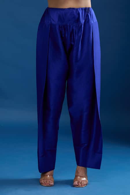 Archana Shah Blue Silk Embroidery Round Neck Yoke Short Anarkali Set at Aza Fashions Archana Shah_Blue Silk Embroidery Round Neck Yoke Short Anarkali Set _at_Aza_Fashions