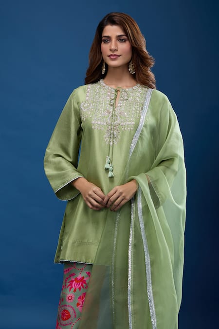Shop Archana Shah Green Cotton Tassels, Embroidery Round Moon Yoke Kurta Suzani Printed Pant Set Online at Aza Fashions Shop_Archana Shah_Green Cotton Tassels, Embroidery Round Moon Yoke Kurta Suzani Printed Pant Set _Online_at_Aza_Fashions