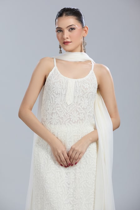 Buy_LABEL AISHWARYRIKA_White Embroidery Round Neck Kurta Sharara Set _Online_at_Aza_Fashions