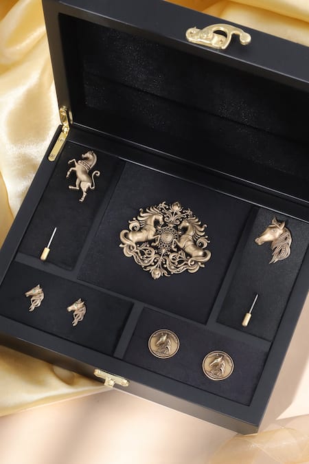 Cosa Nostraa Gold Equinox Gallant Gift Set 