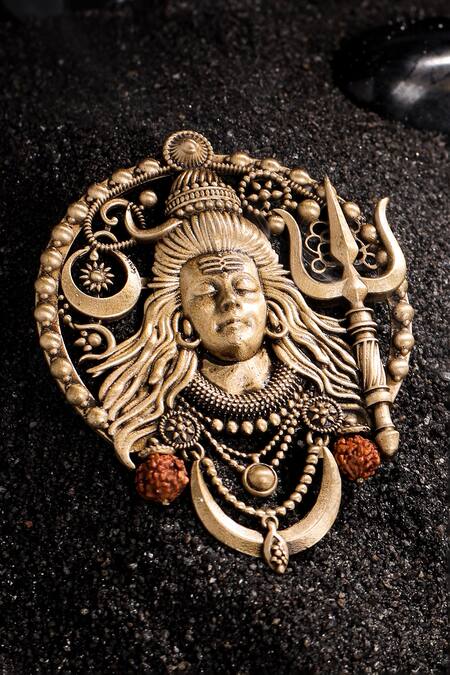 Buy_Cosa Nostraa_Gold Divine Orbit Heritage Gift Set _Online_at_Aza_Fashions