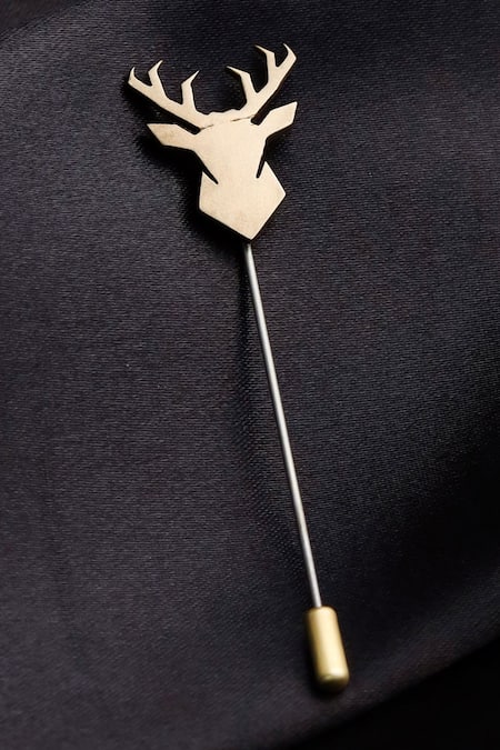 Cosa Nostraa_Gold Wild Dominion Gift Ensemble _Online_at_Aza_Fashions