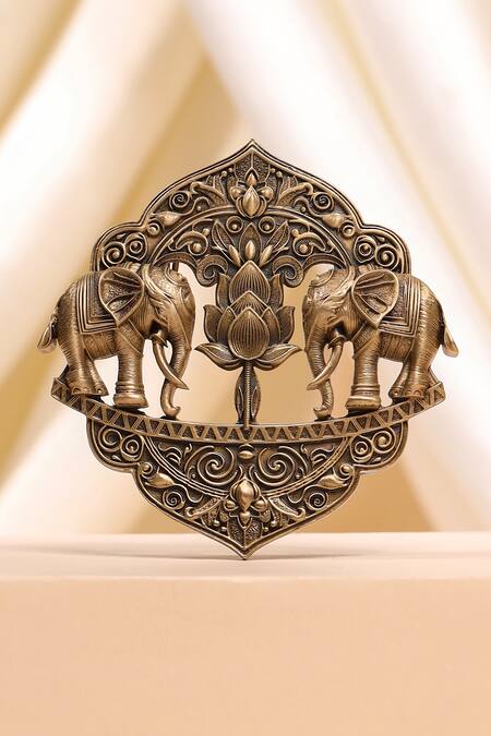 Cosa Nostraa_Gold Elephant Citadel Gift Set _at_Aza_Fashions