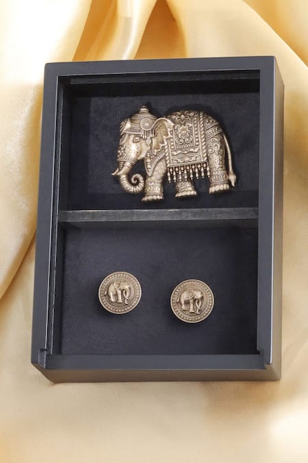 Cosa Nostraa March Of Legacy Gift Set 