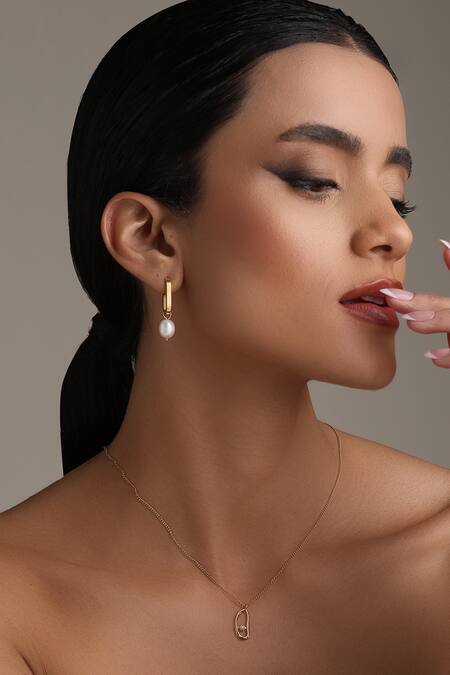 Shop Dusala Gold Plated Pendant Bliss Necklace Online at Aza Fashions Shop_Dusala_Gold Plated Pendant Bliss Necklace _Online_at_Aza_Fashions