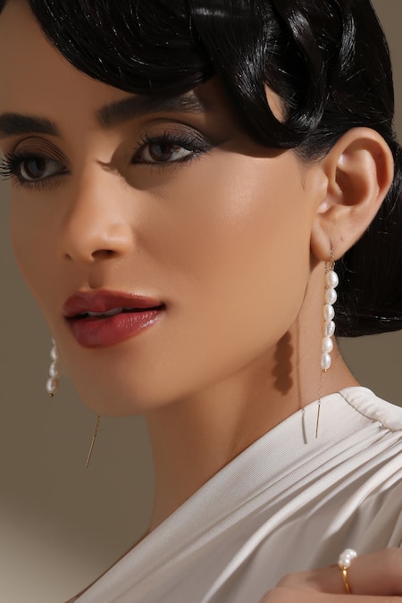 Buy_Dusala_Gold Plated Pearls Chain Flair Earrings 