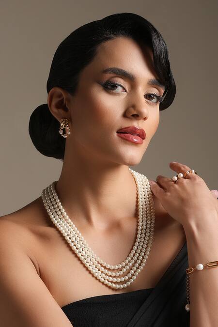 Buy Dusala Silver Plated 4 Strand Mala Necklace Buy_Dusala_Silver Plated 4 Strand Mala Necklace