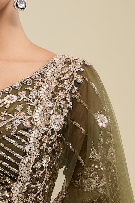 Samyukta Singhania Green Net Embroidery V-neck Tonal Lehenga Set at Aza Fashions Samyukta Singhania_Green Net Embroidery V-neck Tonal Lehenga Set _at_Aza_Fashions