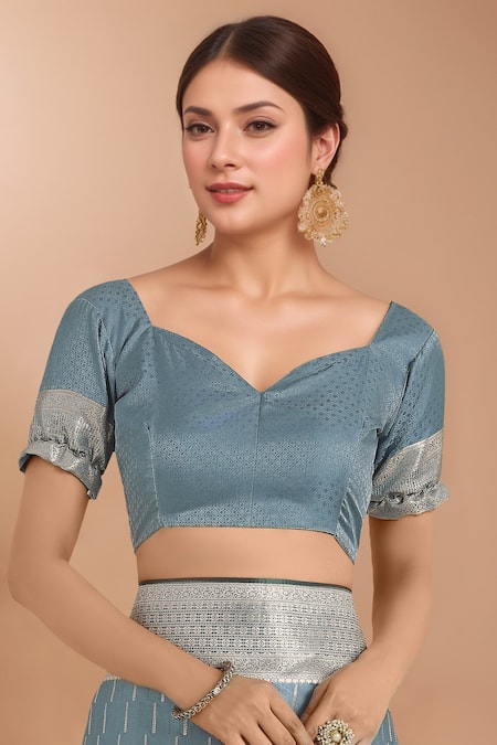 Buy Samyukta Singhania Gray Zari Sweetheart Neck Grey Woven Banarasi Silk Saree With Blouse Online at Aza Fashions Buy_Samyukta Singhania_Gray Zari Sweetheart Neck Grey Woven Banarasi Silk Saree With Blouse _Online_at_Aza_Fashions