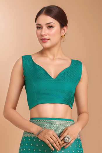 Khwaab By Sanjana Lakhani Green Zari V-neck Woven Banarasi Saree With Blouse at Aza Fashions Khwaab By Sanjana Lakhani_Green Zari V-neck Woven Banarasi Saree With Blouse _at_Aza_Fashions