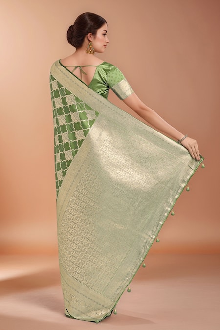 Samyukta Singhania Green Zari Woven Banarasi Silk Saree With Blouse 