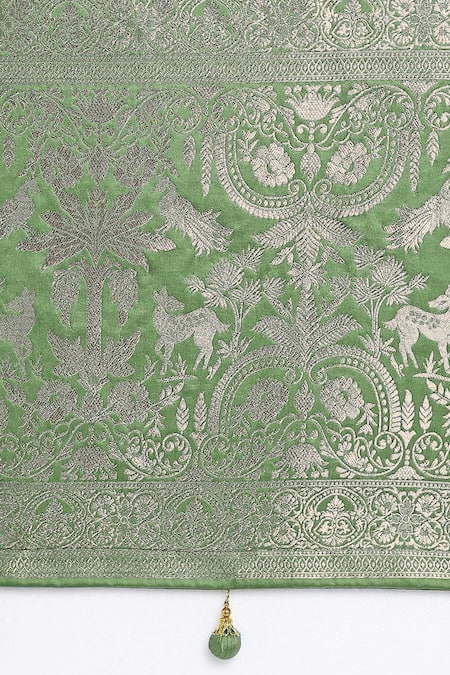 Samyukta Singhania_Green Embroidery, Zari V-neck Woven Banarasi Silk Saree With Blouse _Online_at_Aza_Fashions