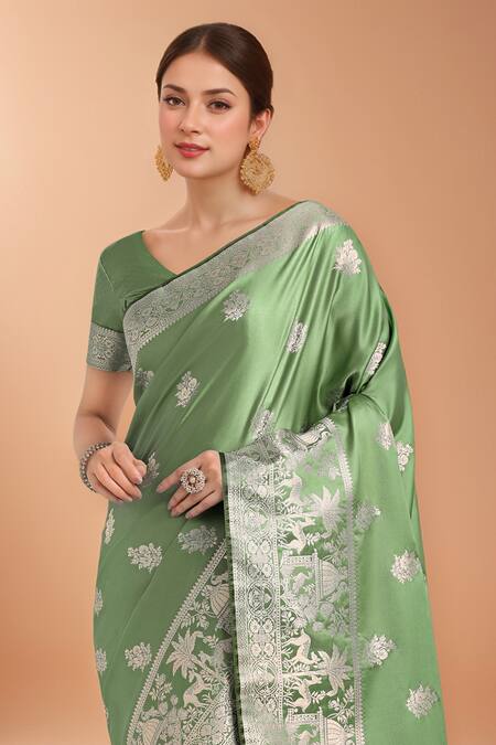 Buy_Samyukta Singhania_Green Embroidery, Zari V-neck Woven Banarasi Silk Saree With Blouse _Online_at_Aza_Fashions