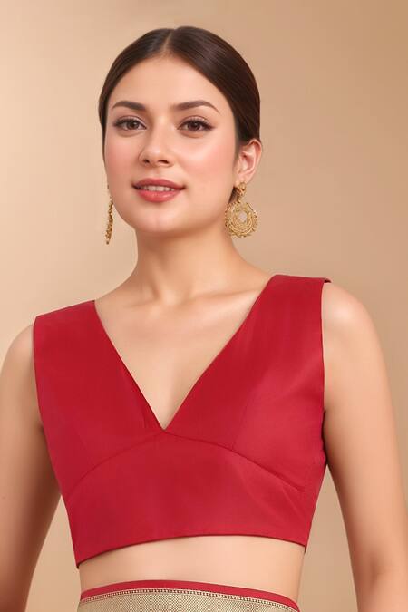 Samyukta Singhania_Red Tassels V-neck Zari Woven Banarasi Silk Saree With Blouse _Online_at_Aza_Fashions