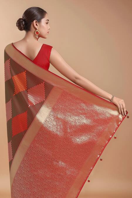 Shop_Samyukta Singhania_Red Tassels V-neck Zari Woven Banarasi Silk Saree With Blouse 