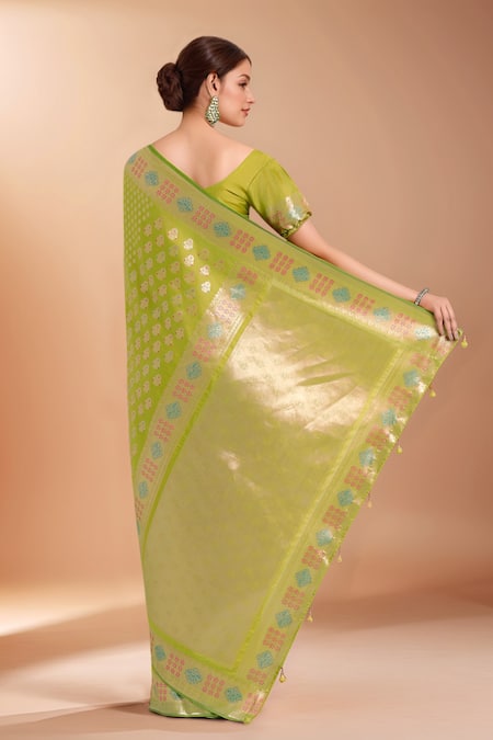 Samyukta Singhania Green Zari Woven Banarasi Silk Saree With Blouse 