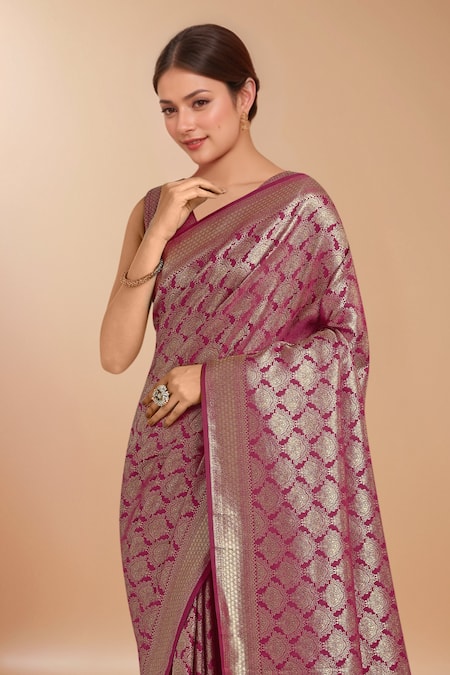 Samyukta Singhania_Pink Tassels, Zari V-neck Woven Banarasi Silk Saree With Blouse _Online_at_Aza_Fashions