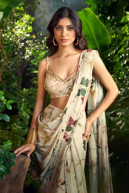 Aza X Shilpa Shetty Kundra_Green Georgette Embroidery, Sequins Forest Print Pre-draped Saree With Blouse _at_Aza_Fashions