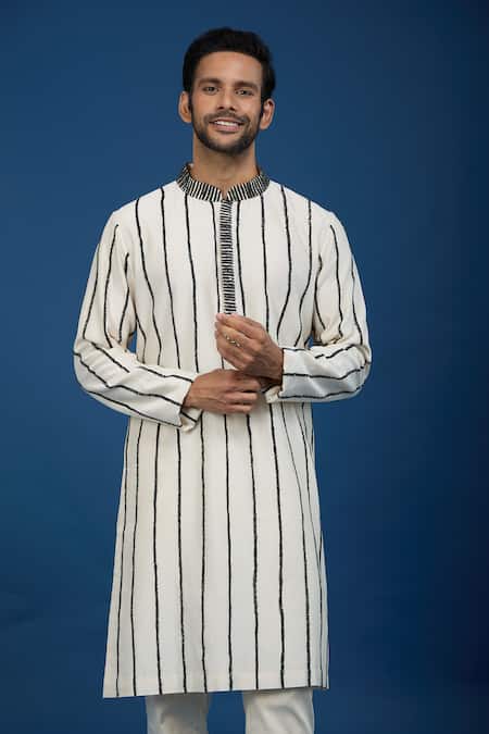 Buy_Countrymade_Ivory Cotton Embroidery Linear Kurta Set _Online_at_Aza_Fashions