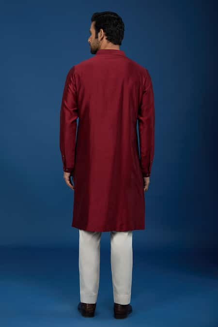 Countrymade Scattered Pattern Embroidered Kurta Set 