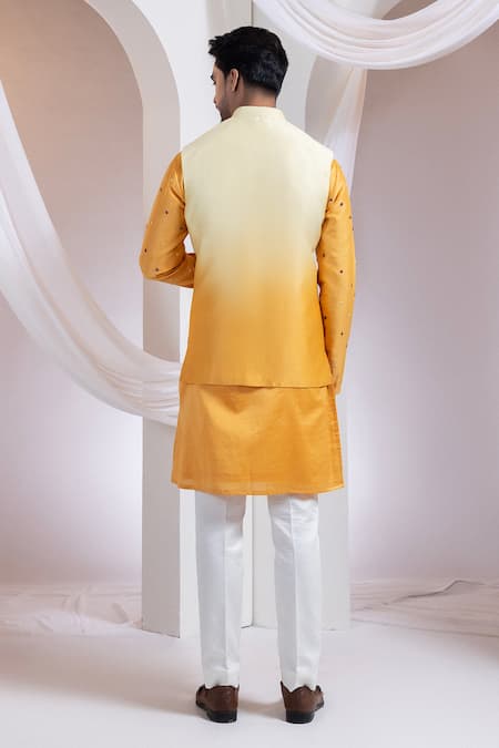 Smriti By Anju Agarwal Etch Line Kurta & Blosson Nehru Jacket Set
