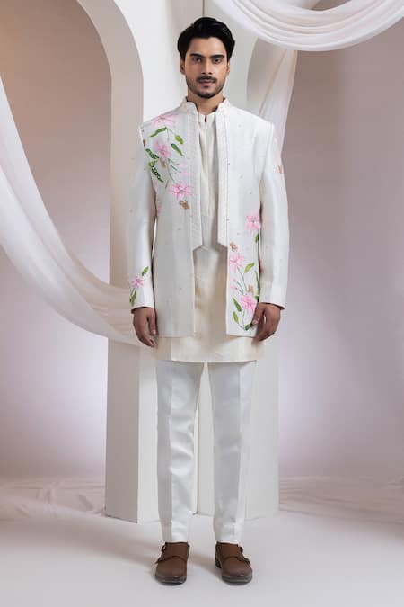 Smriti By Anju Agarwal Ivory Chanderi Embroidery Floral Pattern Jacket And Pant Set