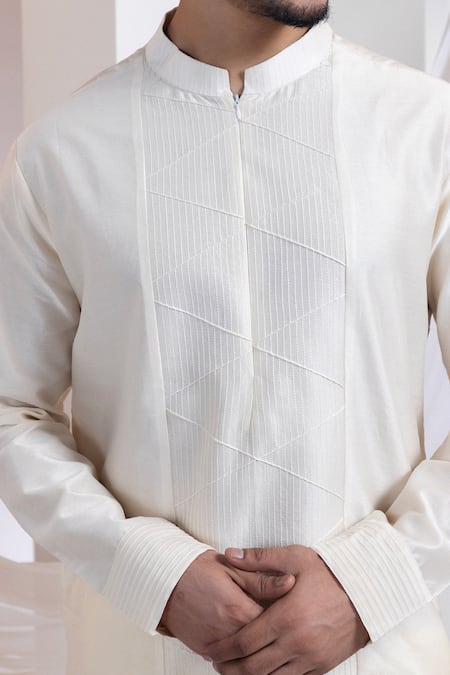 Smriti By Anju Agarwal Ivory Chanderi, Cotton Embroidery Floral Pattern Achkan Set at Aza Fashions Smriti By Anju Agarwal_Ivory Chanderi, Cotton Embroidery Floral Pattern Achkan Set _at_Aza_Fashions