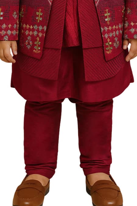 PAARSH Red Linen, Satin, Cotton Embroidery Lalitra Bandhgala Set Online at Aza Fashions PAARSH_Red Linen, Satin, Cotton Embroidery Lalitra Bandhgala Set _Online_at_Aza_Fashions