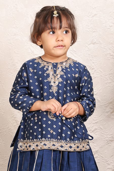 P & S CO Embroidered Kurta With Pant 