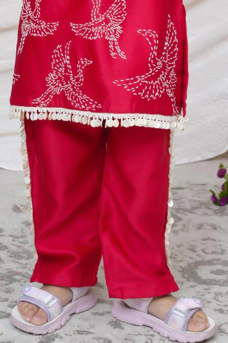 P & S CO Red Chanderi Embroidery Kurta Set Online at Aza Fashions P & S CO_Red Chanderi Embroidery Kurta Set _Online_at_Aza_Fashions