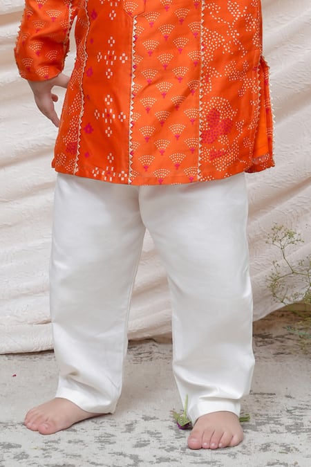P & S CO Orange Chanderi Gota Patti Printed Kurta Set Online at Aza Fashions P & S CO_Orange Chanderi Gota Patti Printed Kurta Set _Online_at_Aza_Fashions