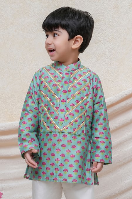 Shop P & S CO Mint Chanderi Gota Patti Printed Kurta Set at Aza Fashions Shop_P & S CO_Mint Chanderi Gota Patti Printed Kurta Set _at_Aza_Fashions