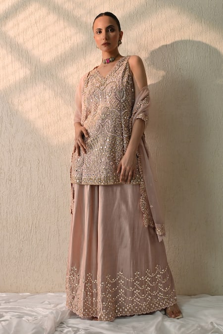 Shop OHH CROW Pink Chanderi Silk, Organza Sequins, Beads, Embroidery V-neck Hand Kurta Set Online at Aza Fashions Shop_OHH CROW_Pink Chanderi Silk, Organza Sequins, Beads, Embroidery V-neck Hand Kurta Set _Online_at_Aza_Fashions