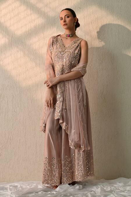OHH CROW Pink Chanderi Silk, Organza Sequins, Beads, Embroidery V-neck Hand Kurta Set at Aza Fashions OHH CROW_Pink Chanderi Silk, Organza Sequins, Beads, Embroidery V-neck Hand Kurta Set _at_Aza_Fashions