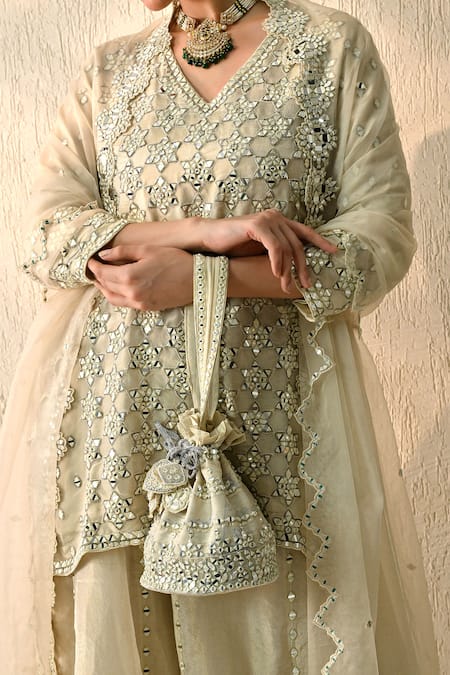 Buy OHH CROW White Chanderi Silk Sequins V-neck Vanilla Embroidered Kurta Sharara Set Buy_OHH CROW_White Chanderi Silk Sequins V-neck Vanilla Embroidered Kurta Sharara Set