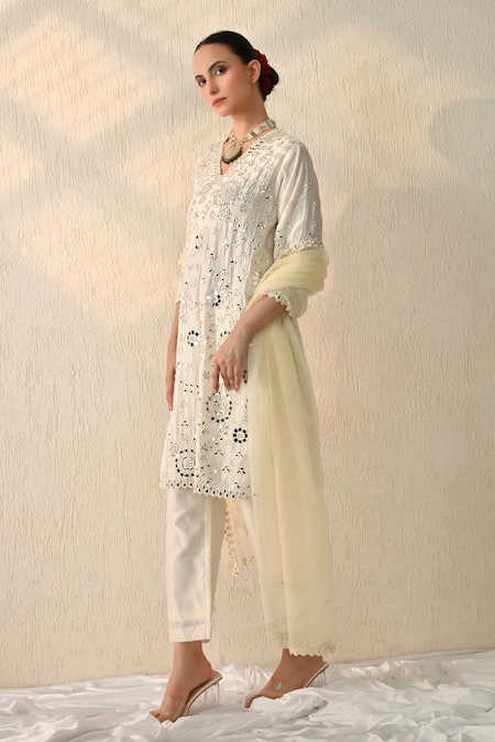 Buy OHH CROW Cream Chanderi Silk Mirrors V-neck Embroidered Kurta Set Online at Aza Fashions Buy_OHH CROW_Cream Chanderi Silk Mirrors V-neck Embroidered Kurta Set _Online_at_Aza_Fashions