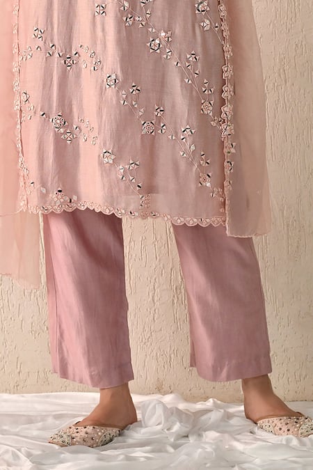 OHH CROW_Pink Chanderi , Chanderi, Embroidery V-neck Floral Kurta Pant Set _Online_at_Aza_Fashions