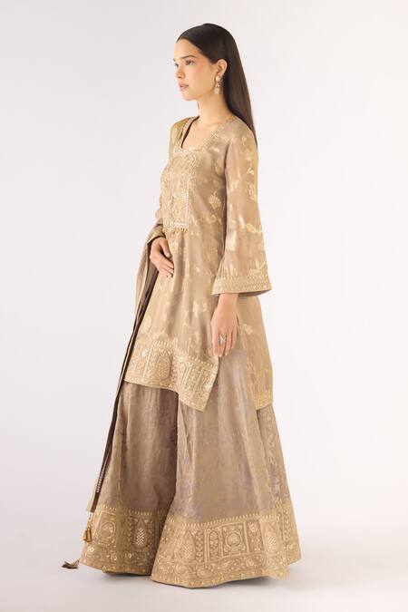 Basanti - Kapde Aur Koffee Beige Tissue Sequins, Embroidery Scoop Neck Banarasi Kurta Sharara Set Online at Aza Fashions Basanti - Kapde Aur Koffee_Beige Tissue Sequins, Embroidery Scoop Neck Banarasi Kurta Sharara Set_Online_at_Aza_Fashions