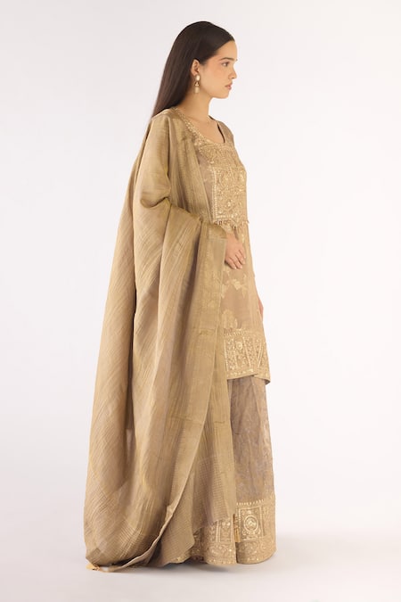 Buy Basanti - Kapde Aur Koffee Beige Tissue Sequins, Embroidery Scoop Neck Banarasi Kurta Sharara Set Online at Aza Fashions Buy_Basanti - Kapde Aur Koffee_Beige Tissue Sequins, Embroidery Scoop Neck Banarasi Kurta Sharara Set_Online_at_Aza_Fashions