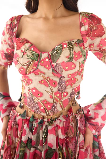 Buy_Basanti - Kapde Aur Koffee_Pink Organza Sequins, Cut Work Sweetheart Neck Embroidered Lehenga Set _Online_at_Aza_Fashions