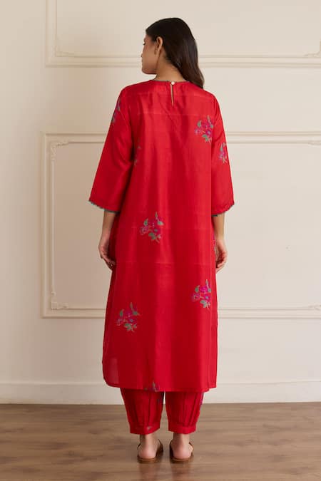 Juanita By Shubhda Crimson Silk Printed Kurta & Pant Set 
