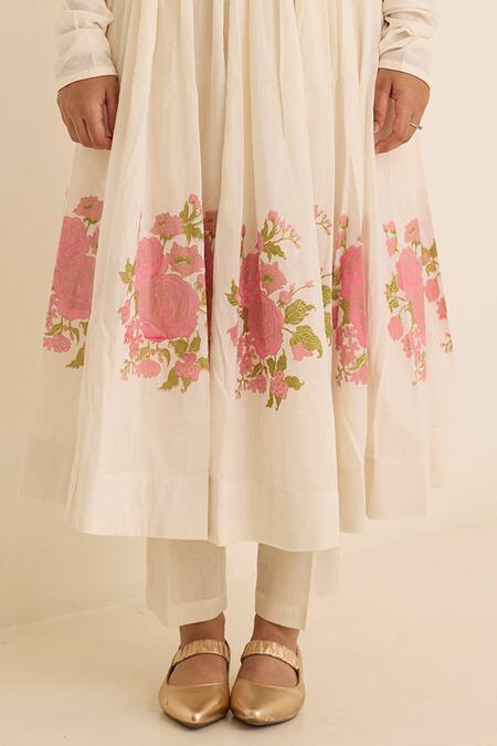 Juanita By Shubhda_Ivory Cotton Embroidery Round Neck Rani Handwoven Anarkali Set _at_Aza_Fashions