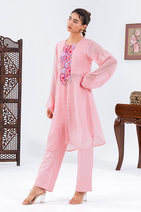 Leela By A_Pink Chiffon Embroidery Round Neck Placket Kurta With Pant _Online_at_Aza_Fashions