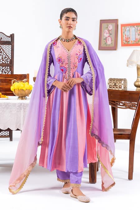 Leela By A_Pink Muslin Embroidery, Lace V-neck Floral Anarkali Set _Online_at_Aza_Fashions